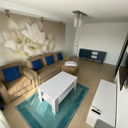 Magic Blue Sea Apartment Констанца Екстериор снимка