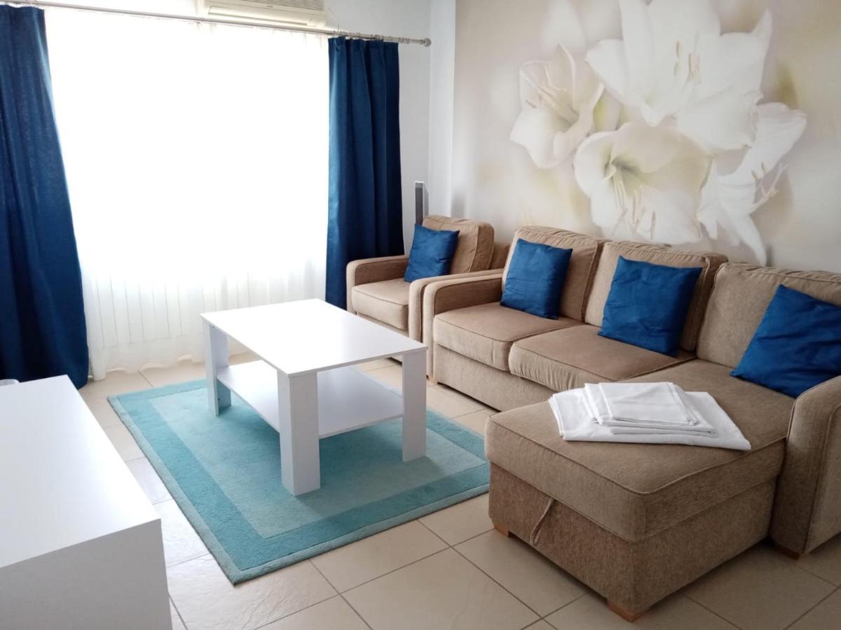 Magic Blue Sea Apartment Констанца Екстериор снимка
