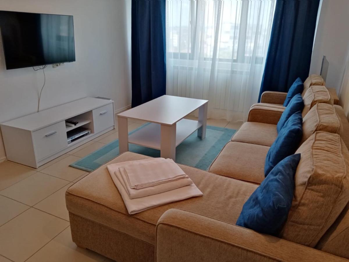 Magic Blue Sea Apartment Констанца Екстериор снимка