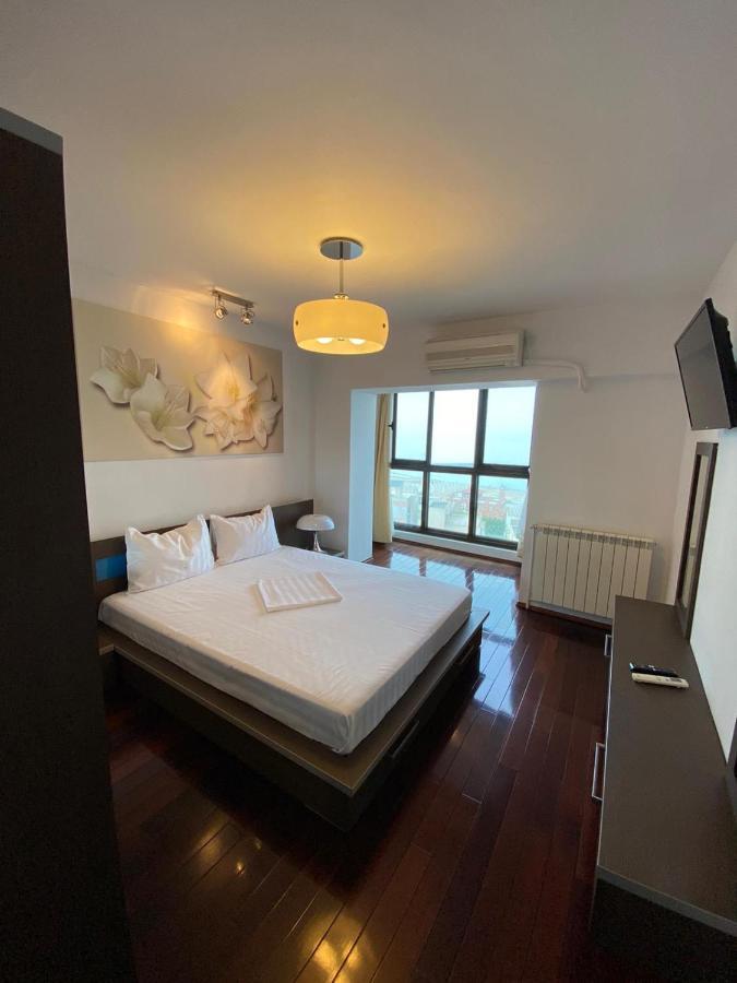 Magic Blue Sea Apartment Констанца Екстериор снимка