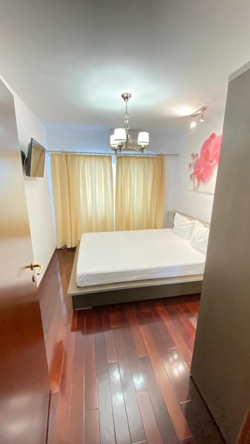 Magic Blue Sea Apartment Констанца Екстериор снимка